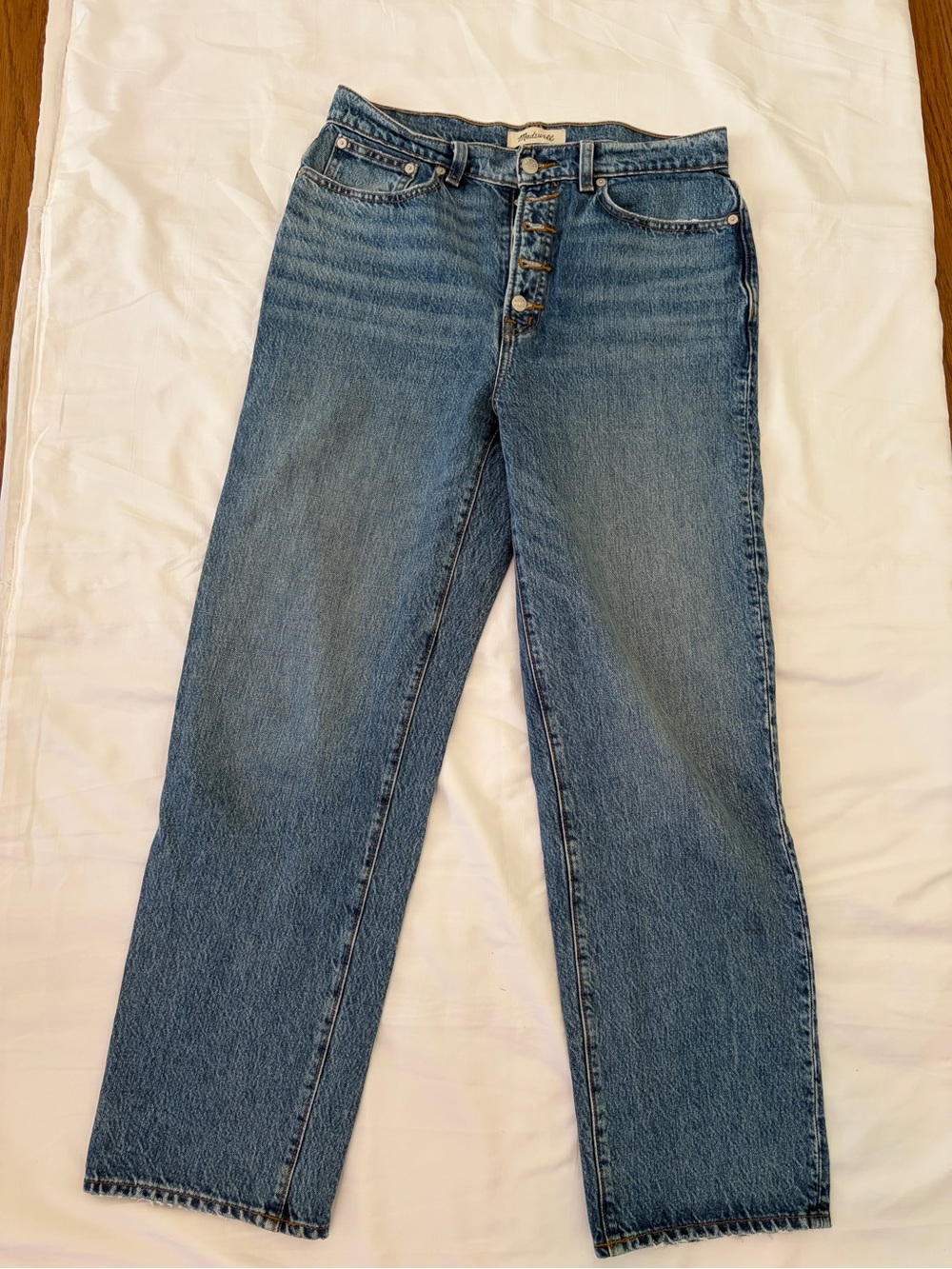 Madewell Straight-Leg Jeans in Medium Blue Wash